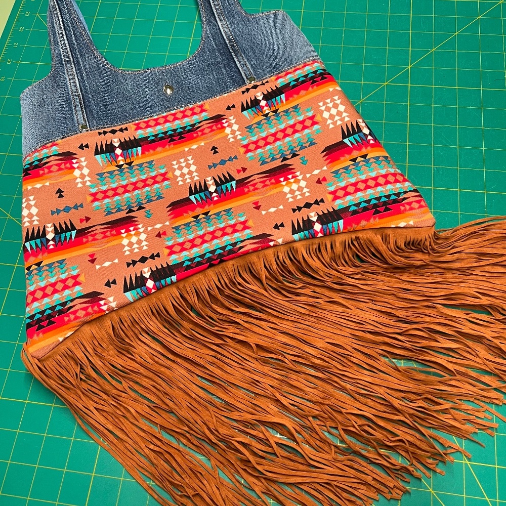 Hippie Hobo Aztec Print 12" suede Fringe